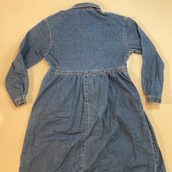 Cottage chic long sleeve denim dress - Picture 6 of 12
